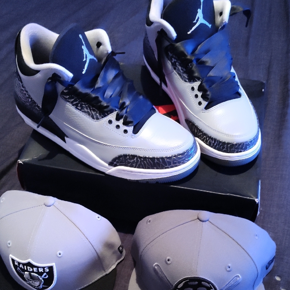 Air Jordan Retro 3 Sneakers in Gray and Black